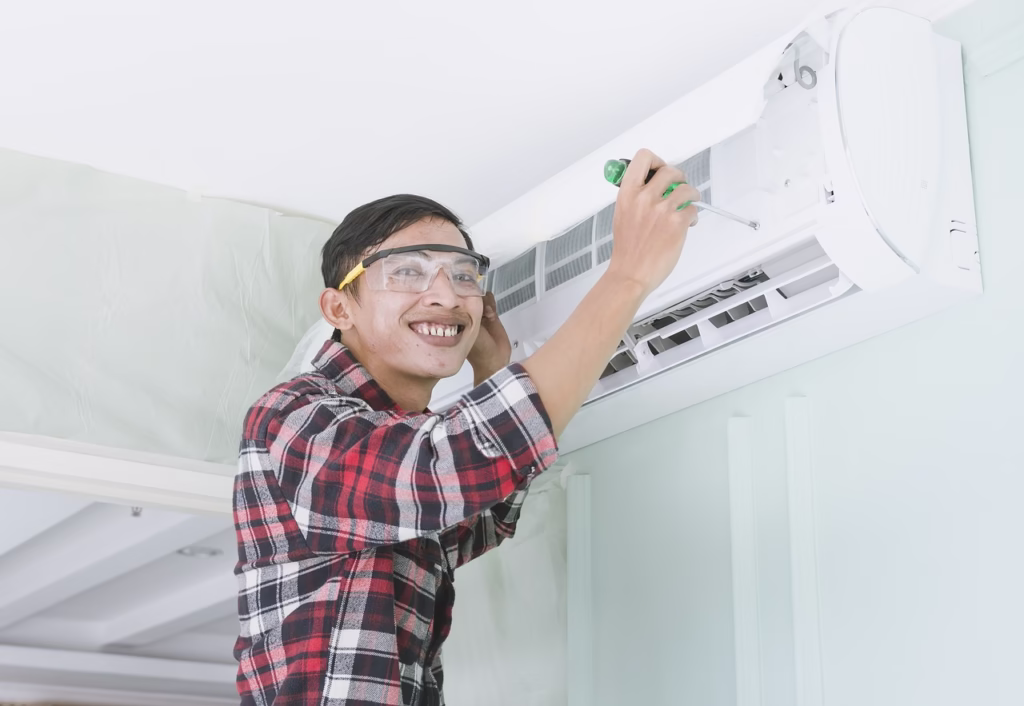 worker, repair, home, house, maintenance, apartment, screwdriver, repair, repair, maintenance, maintenance, maintenance, maintenance, maintenance, screwdriver